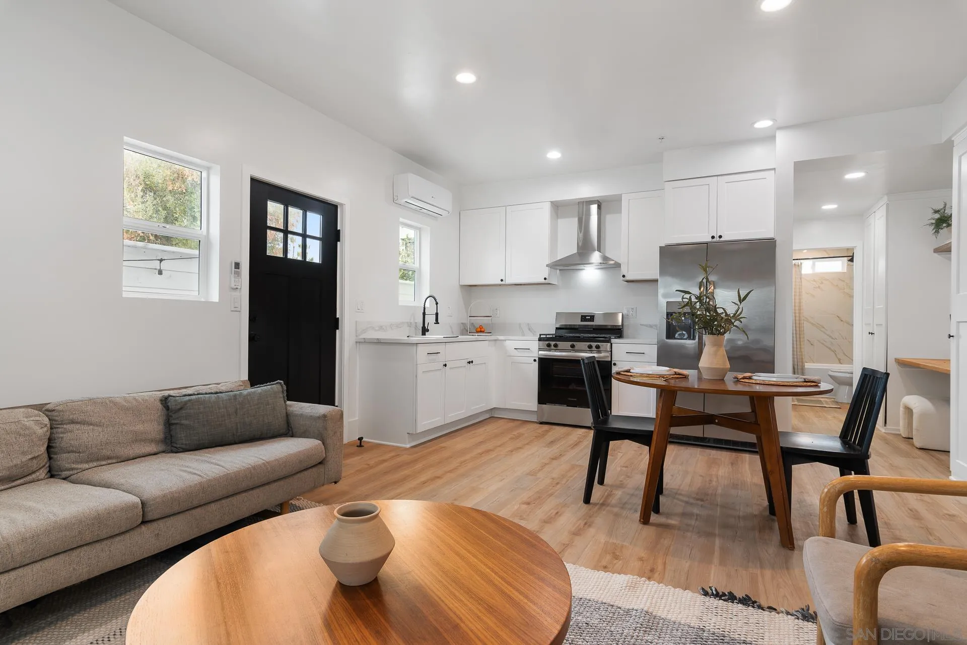 Chula Vista Condo: 87 5th Avenue