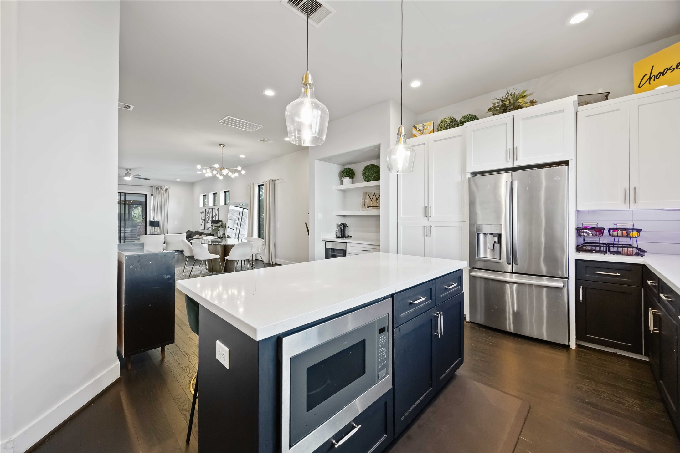 Houston Condo: 4235 Allen Street