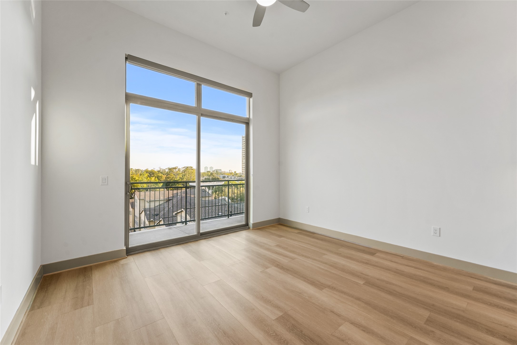Houston Condo: 170 Malone Street
