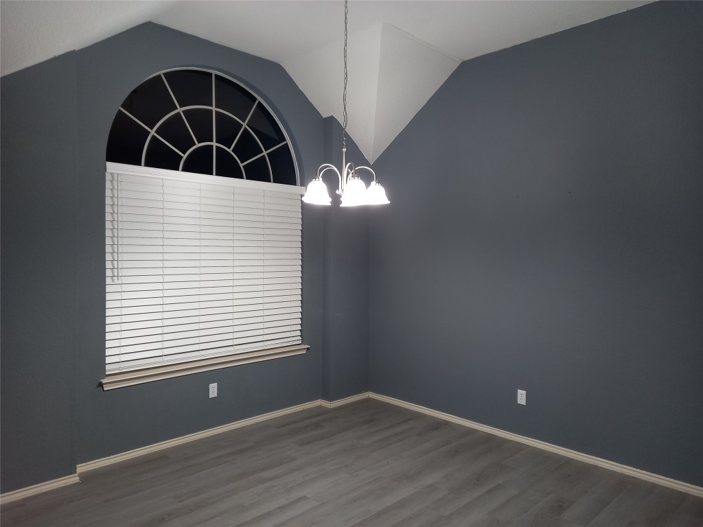 Cedar Park Condo: 2018 Old Mill Road