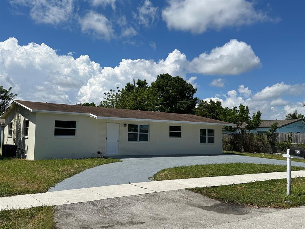 Deerfield Beach Condo: 4051 Northeast 4th Avenue