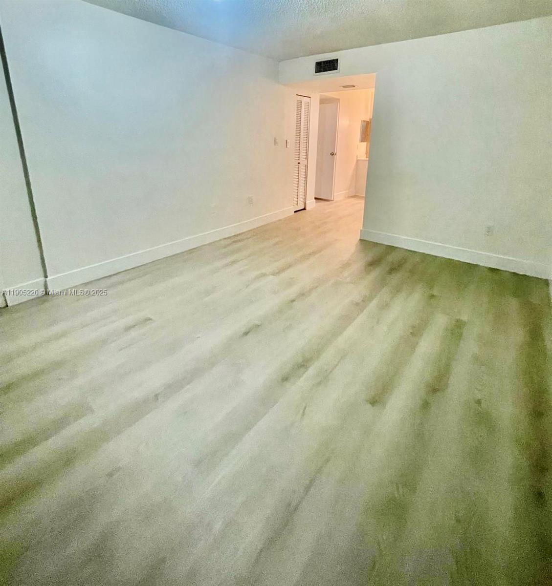 Deerfield Beach Condo: 4344 Northwest 9th Avenue