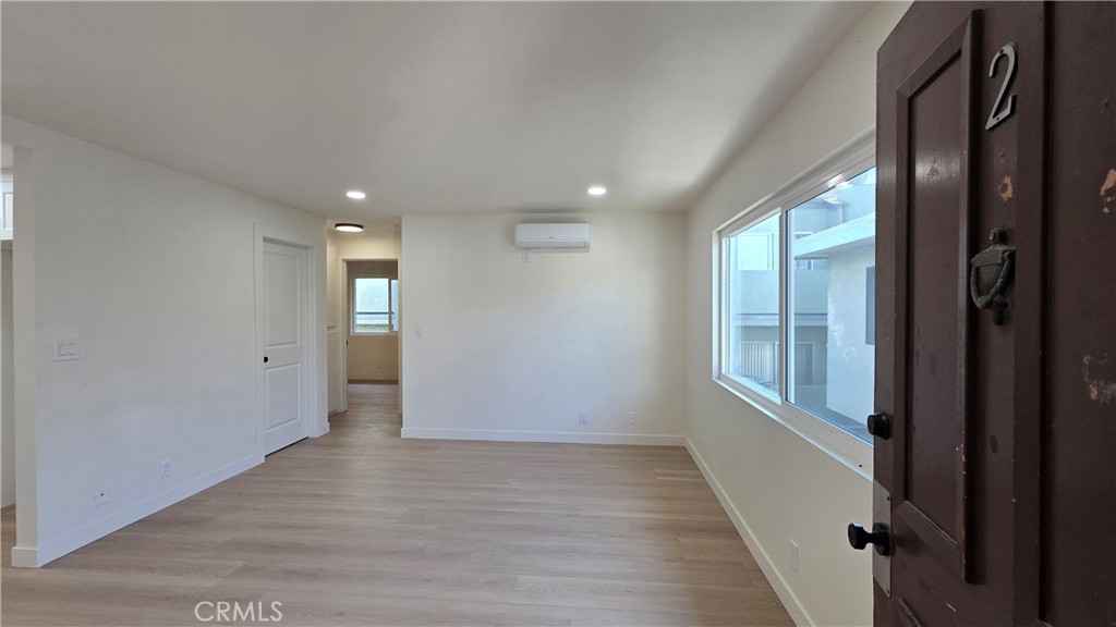 Lawndale Condo: 15917 Prairie Avenue