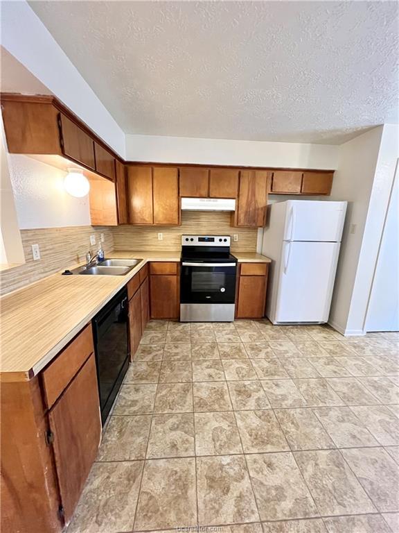 College Station Condo: 713 Vassar Court