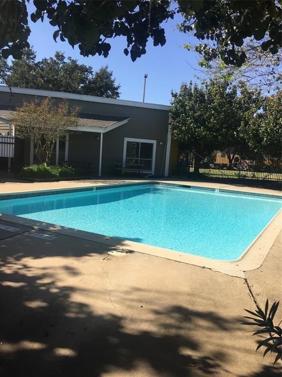 Houston Condo: 12619 Ashford Meadow Drive