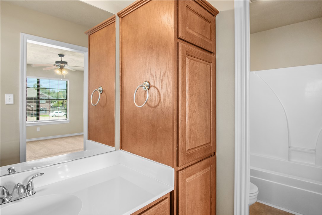 College Station Condo: 2502 Teal Drive
