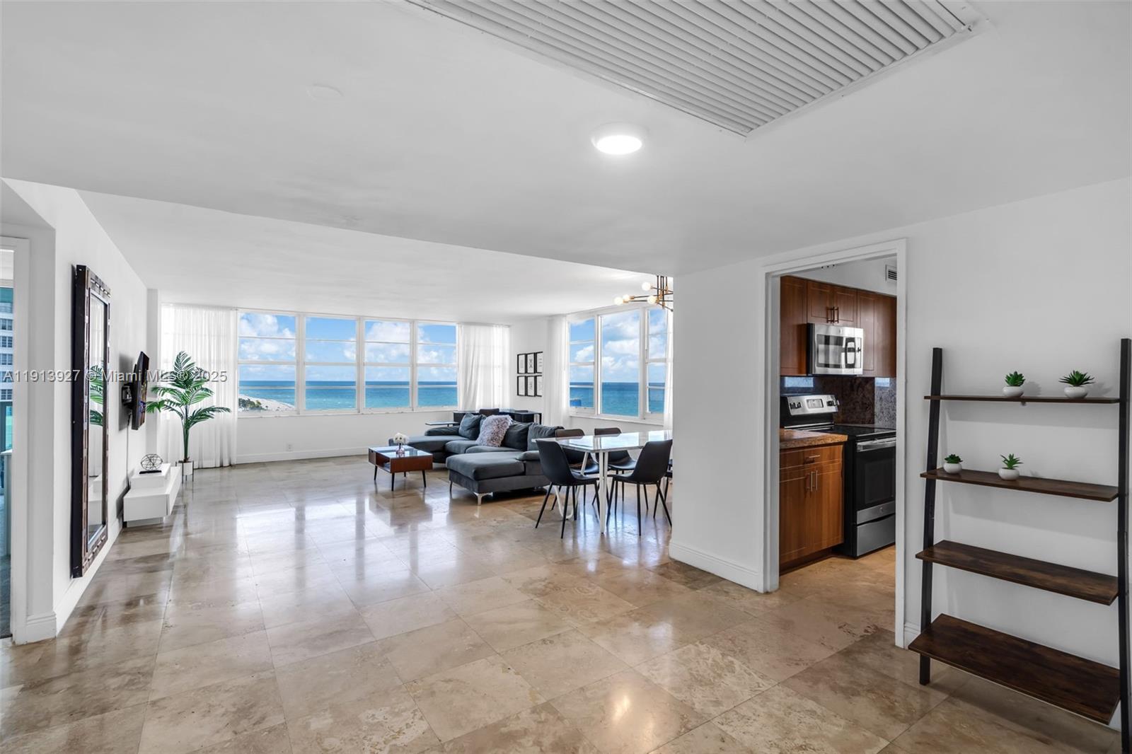 Miami Beach Condo: 5101 Collins Avenue