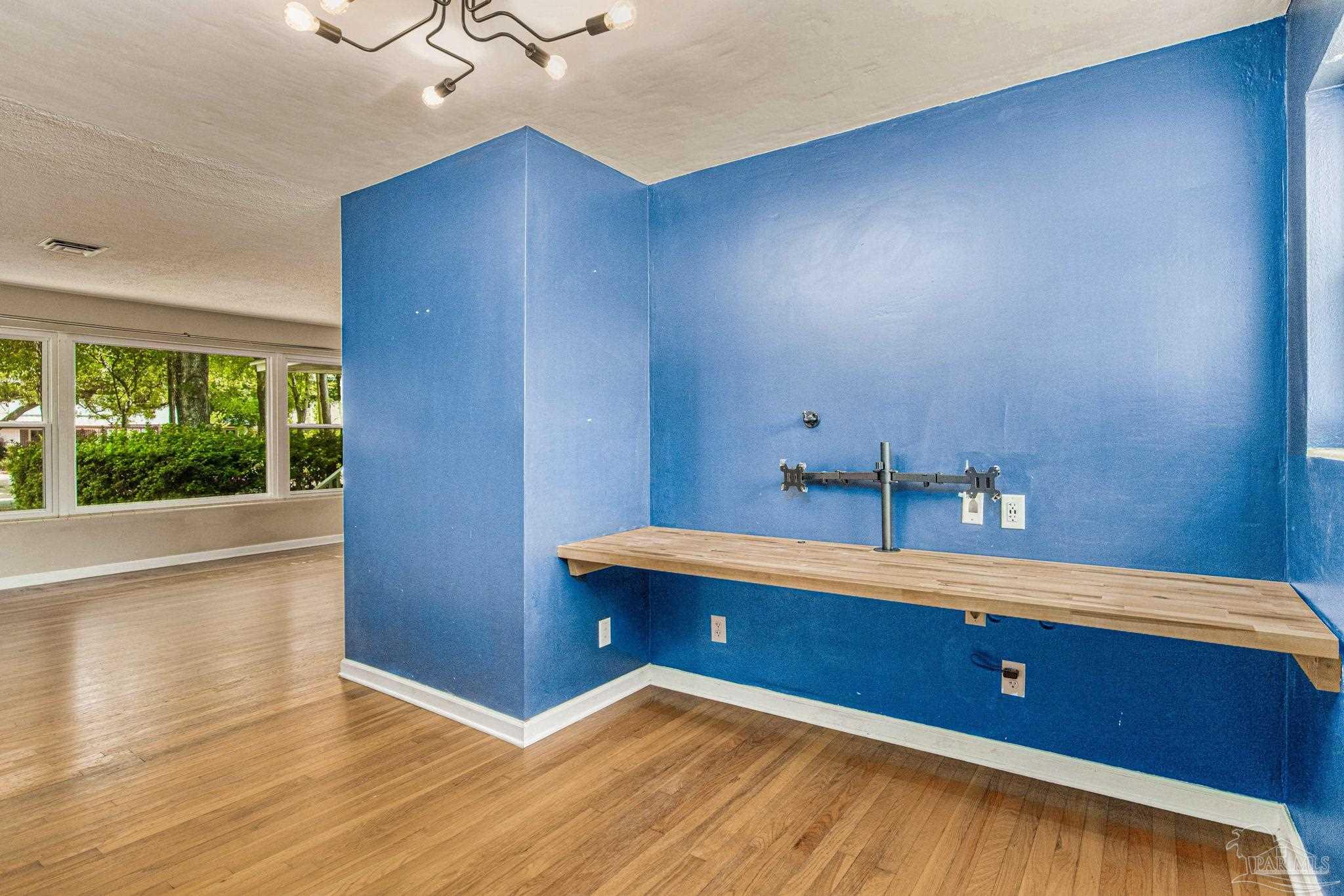 Pensacola Condo: 2033 East Bobe Street