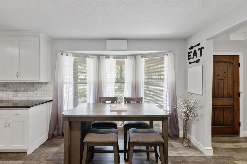 Burleson Condo: 225 Timber Ridge Circle