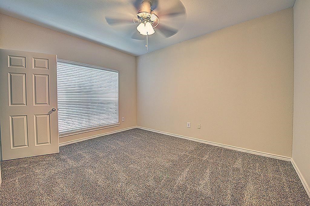 Houston Condo: 1919 Post Oak Park Drive
