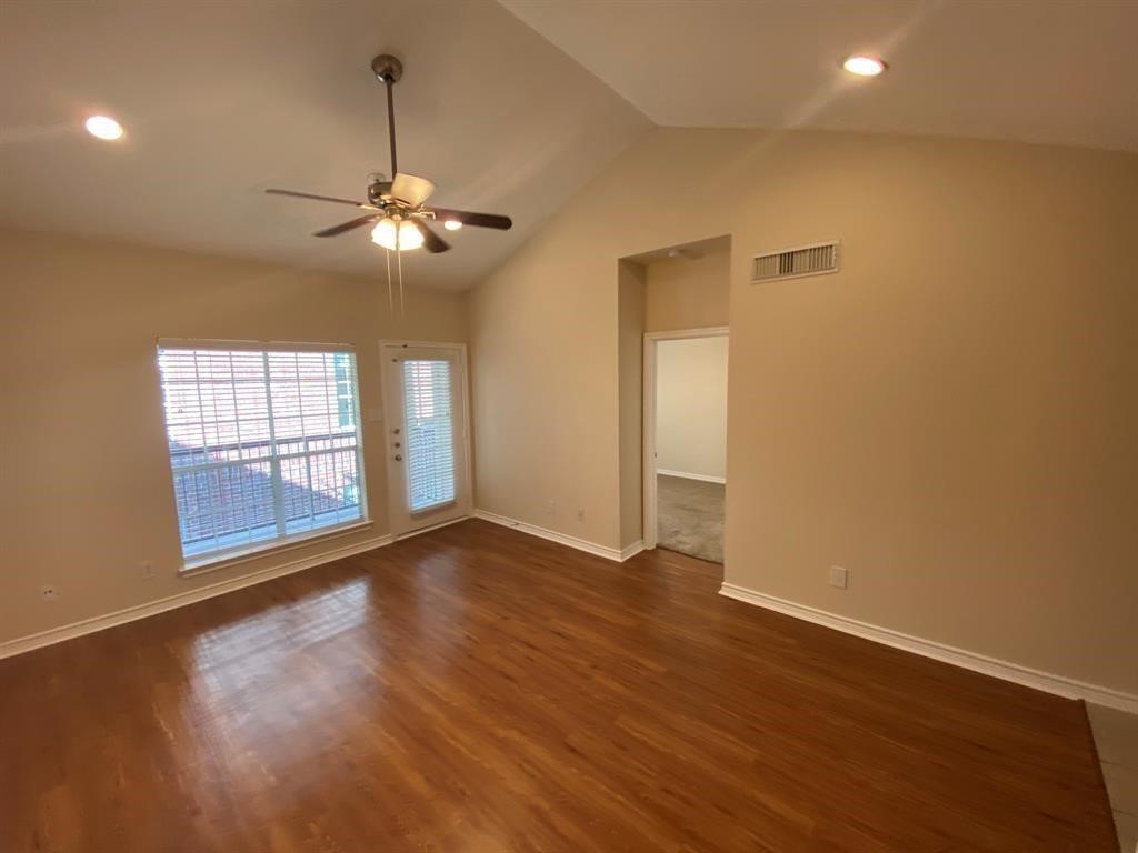 Houston Condo: 1919 Post Oak Park Drive
