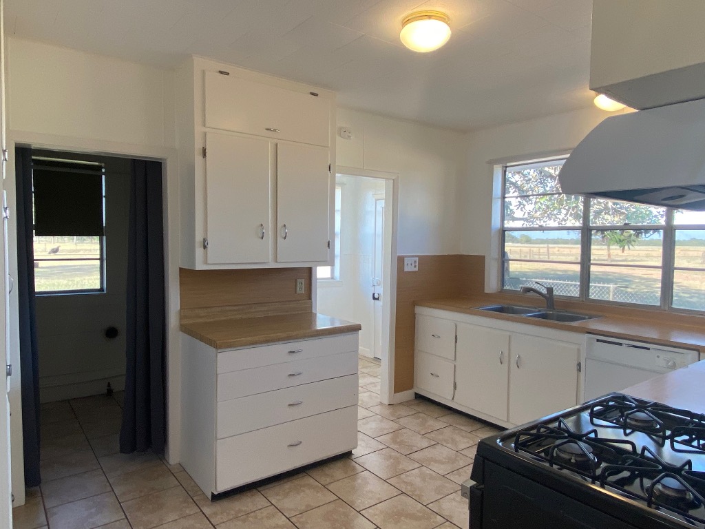 Smithville Condo: 500 Greasy Bend Road