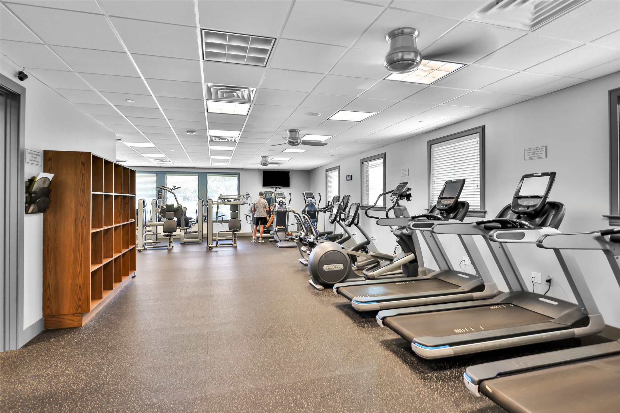 Montgomery Condo: 36 April Point Drive North