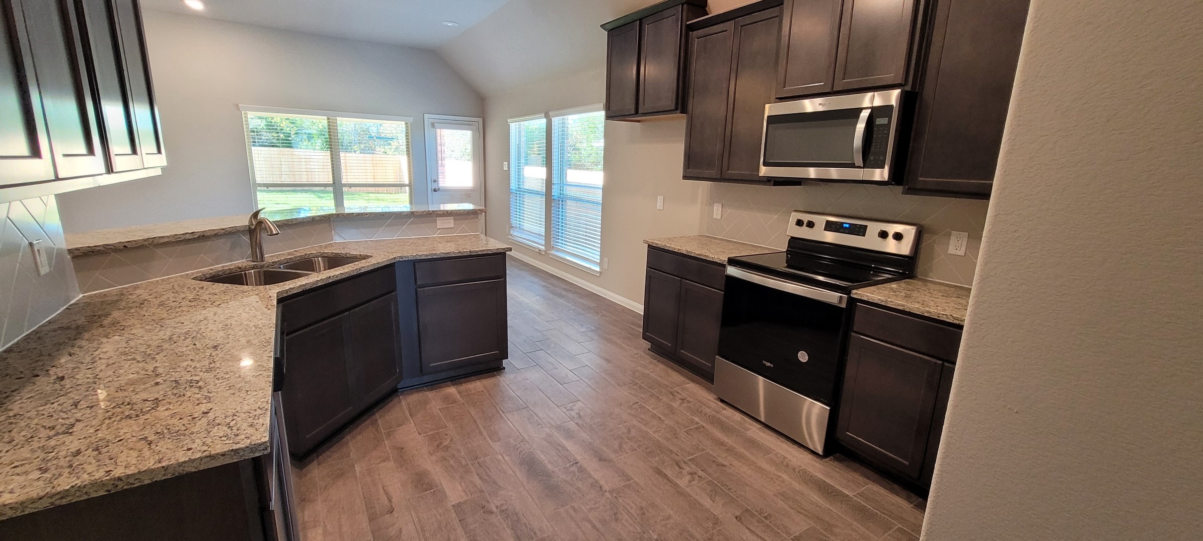 Montgomery Condo: 419 Lazy Lane