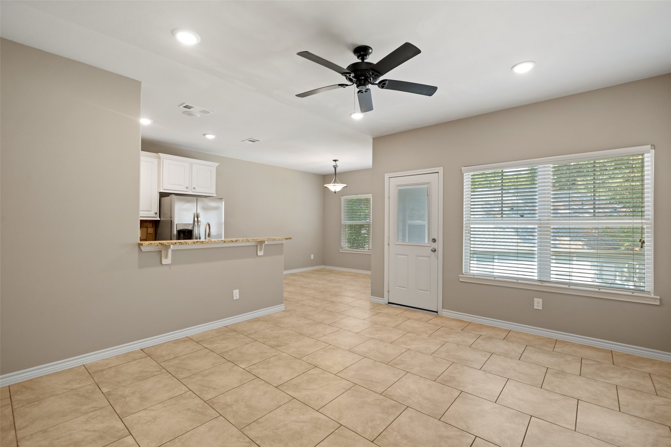 Conroe Condo: 1413 East April Villa