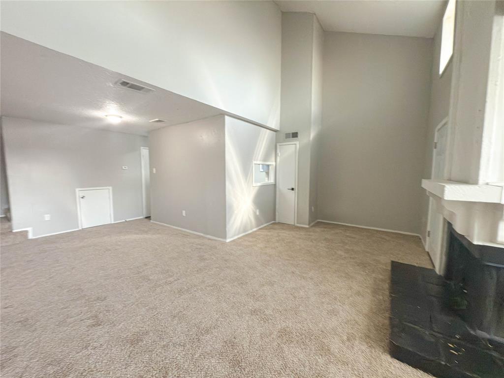 Dallas Condo: 9696 Walnut Street