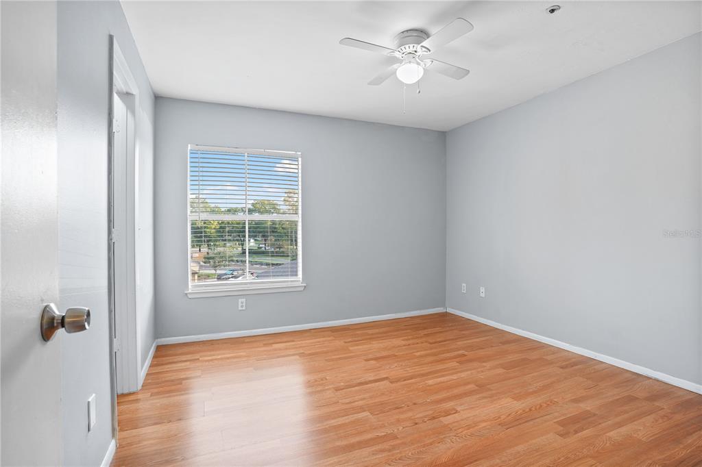 Longwood Condo: 494 North Pin Oak Place