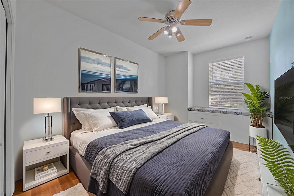 Riverview Condo: 10414 Tulip Field Way