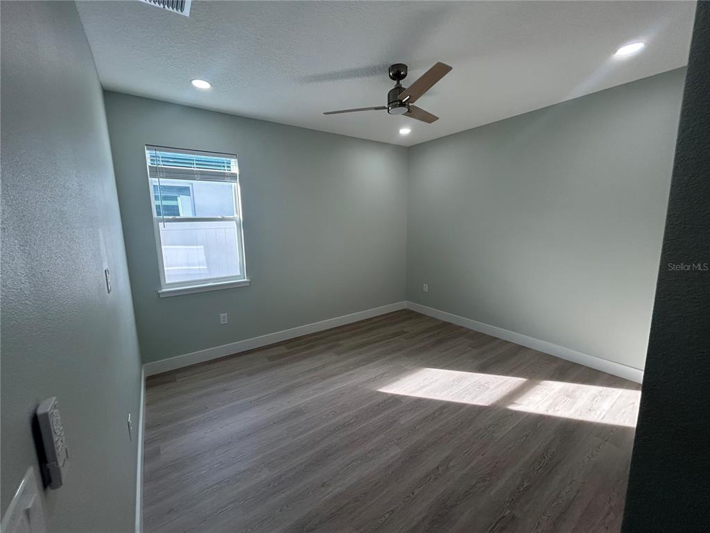 Longwood Condo: 424 East Jessup Avenue