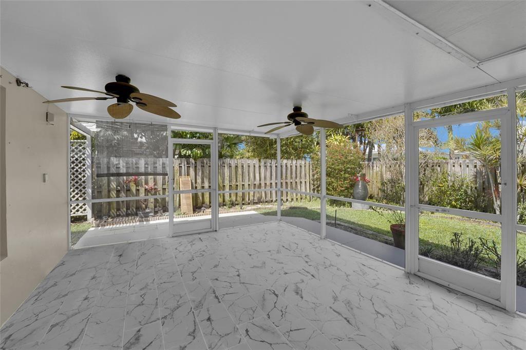 Pompano Beach Condo: 2725 Southeast 5th Court