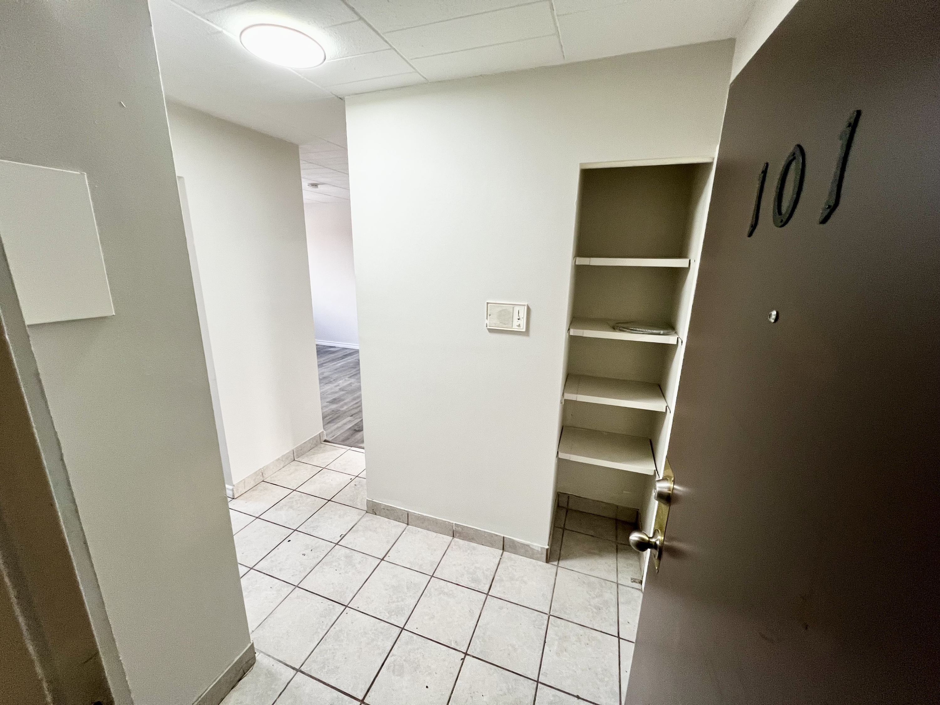 Windsor Condo: 591 Wellington Ave