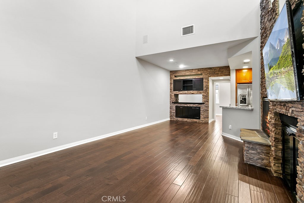 Aliso Viejo Condo: 84 Meridian Drive