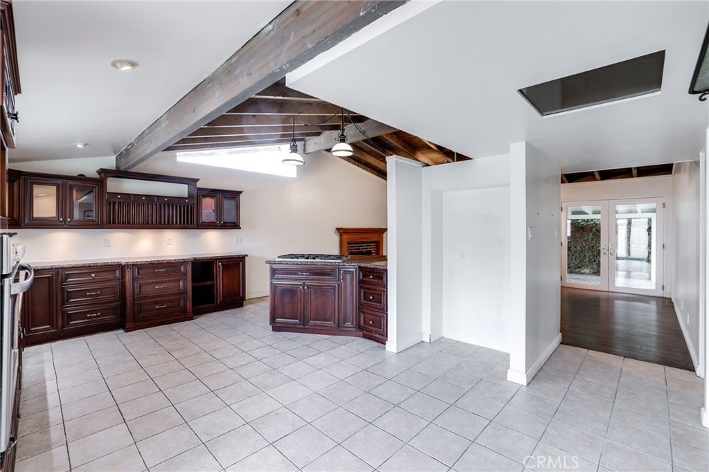 Anaheim Condo: 9752 West Harle Avenue