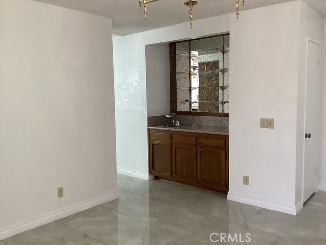 Palmdale Condo: 540 Fairway Drive