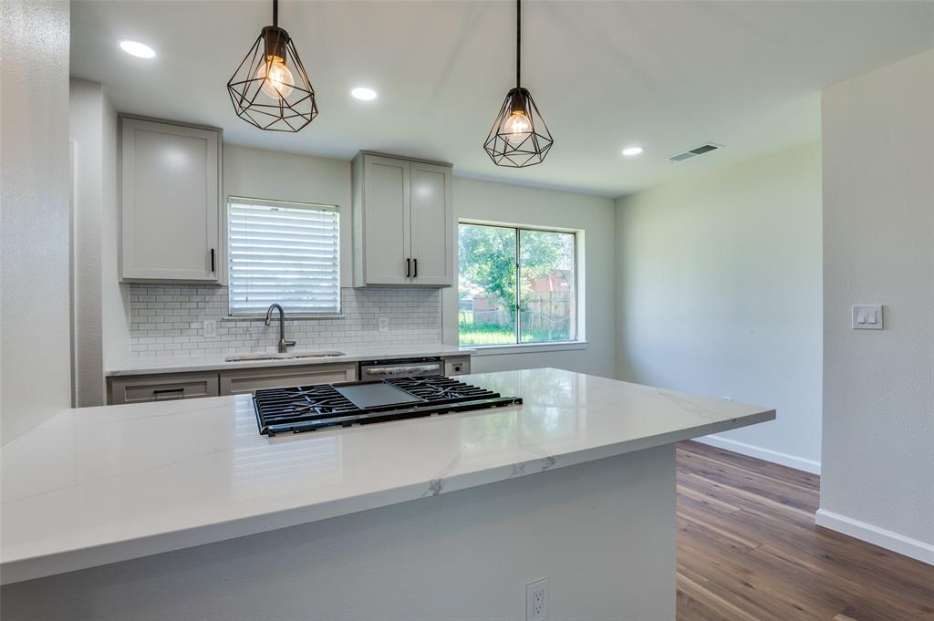 Balch Springs Condo: 14217 Carla Drive