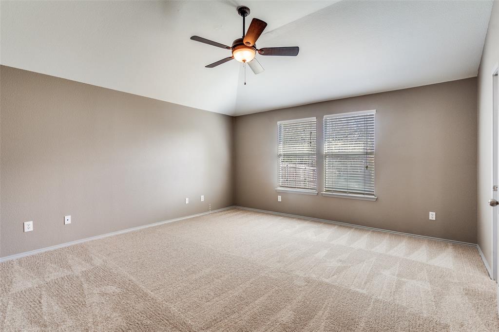 Anna Condo: 1313 Oak Hollow Lane