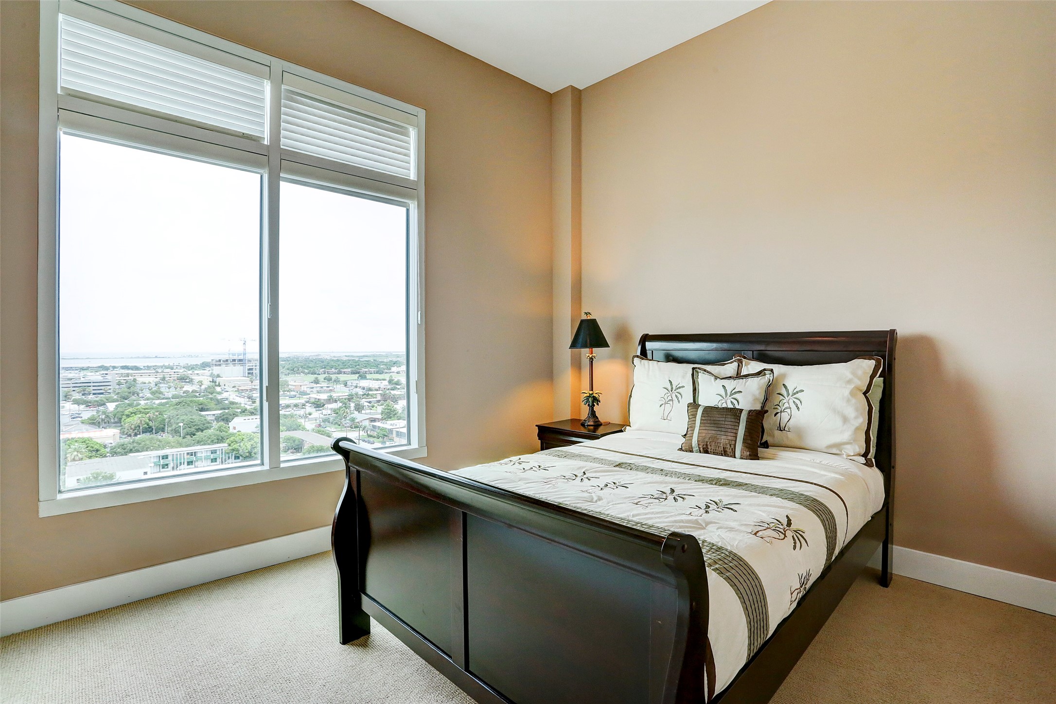 Galveston Condo: 500 Seawall Boulevard