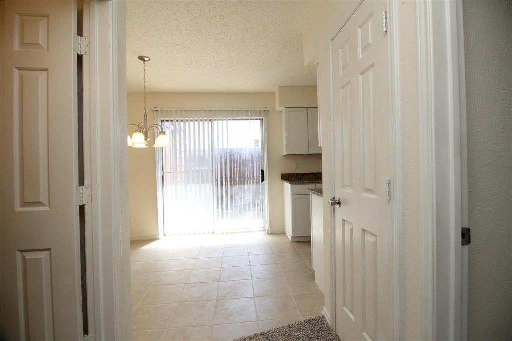 Cedar Hill Condo: 915 Cedar Terrace