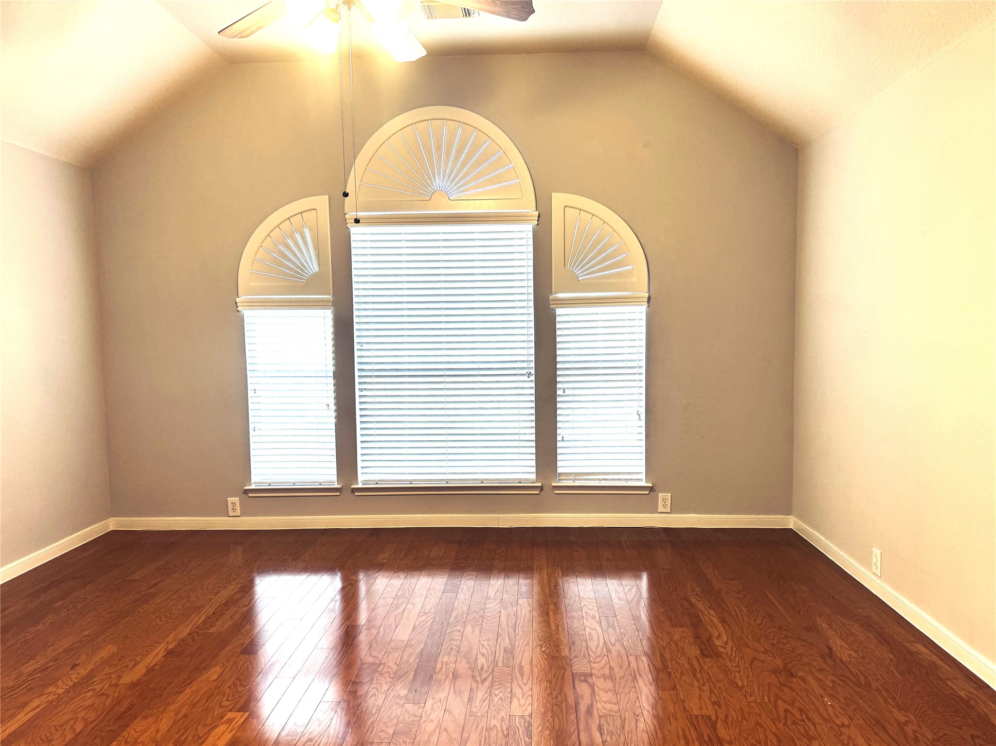 Spring Condo: 2910 Sandleigh Drive