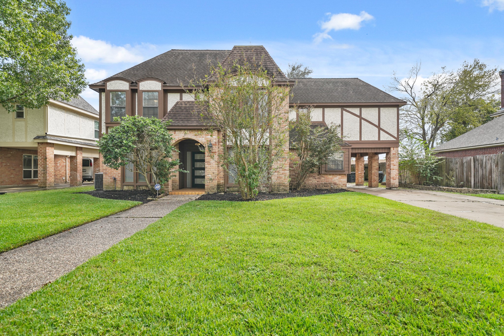 Katy Condo: 20631 Cranfield Drive