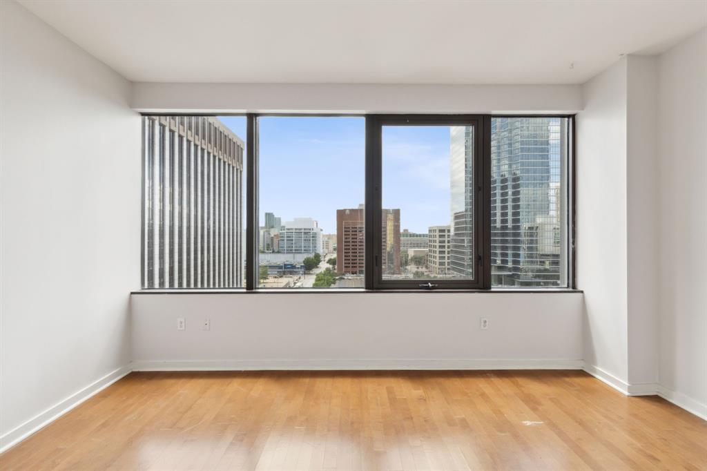 Dallas Condo: 1200 Main Street