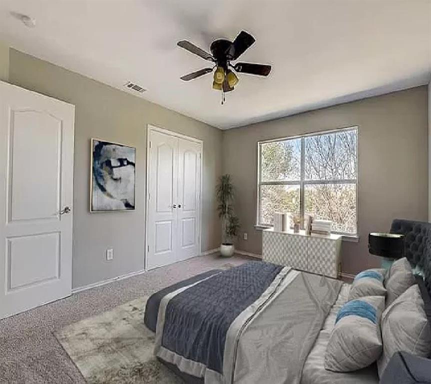 Forney Condo: 1008 York Court