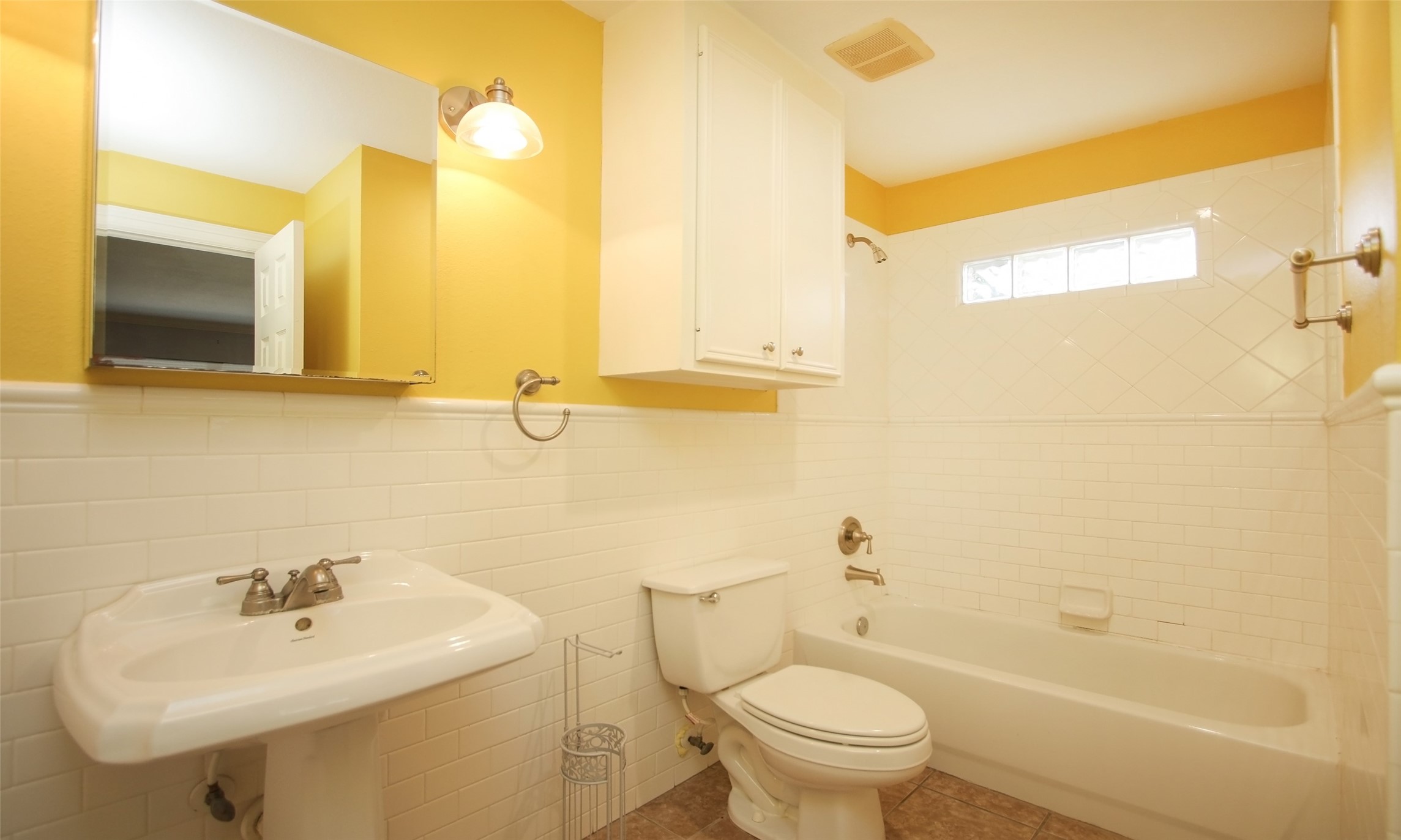 Bellaire Condo: 4809 Saxon Street