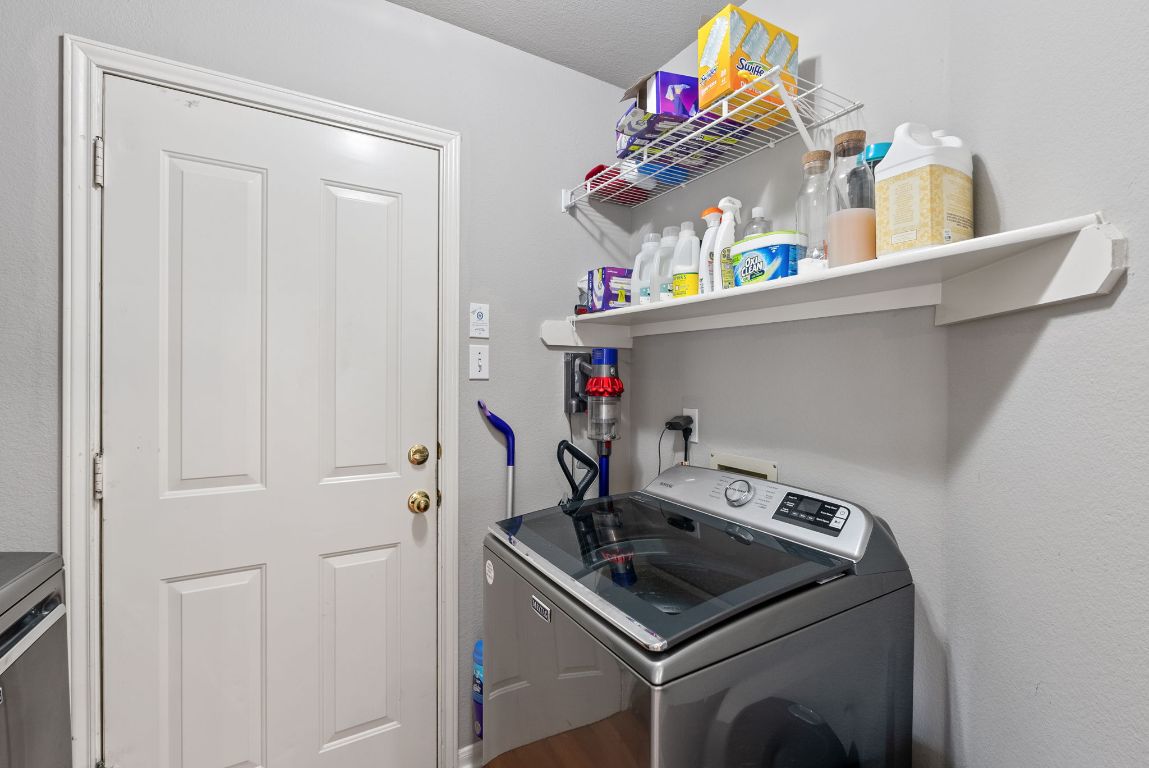 Austin Condo: 9305 Donner Lane