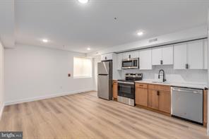 Philadelphia Townhome: 2502 N 10th St