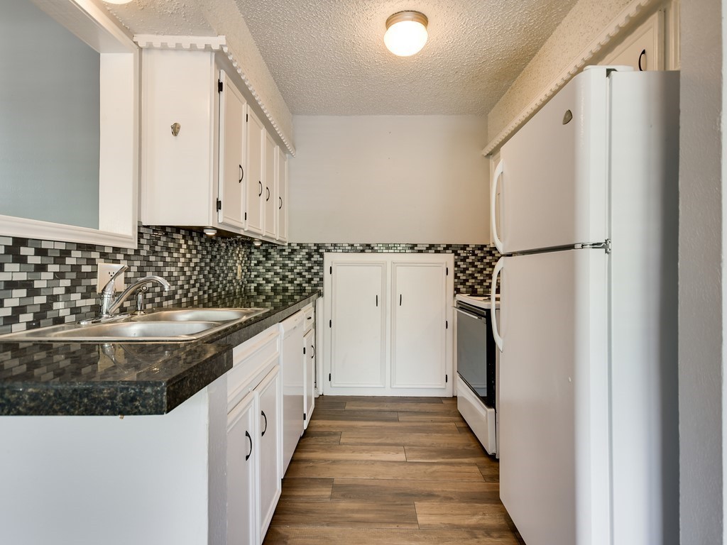 Austin Condo: 2606 Carnarvon Lane