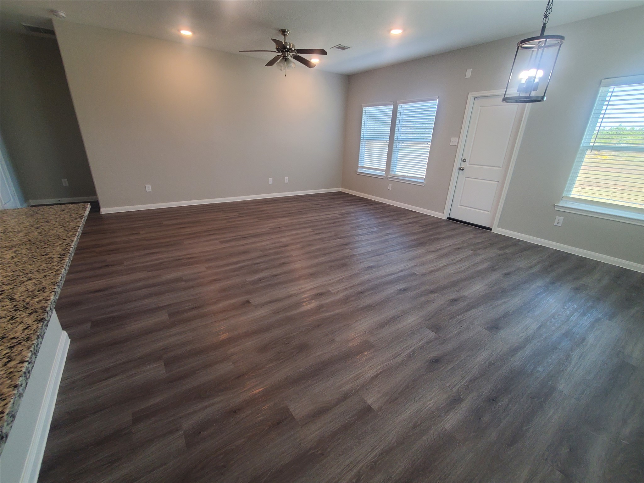 Cleveland Condo: 1176 Road 5102