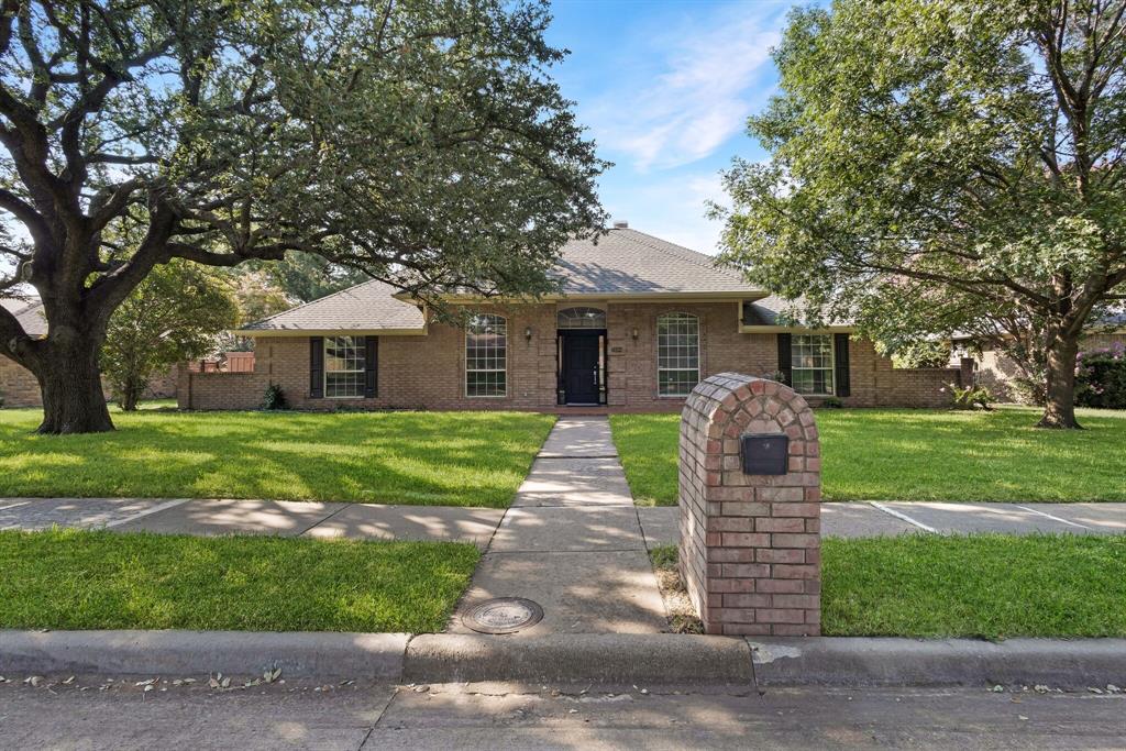 Plano Condo: 2600 Northcrest Drive