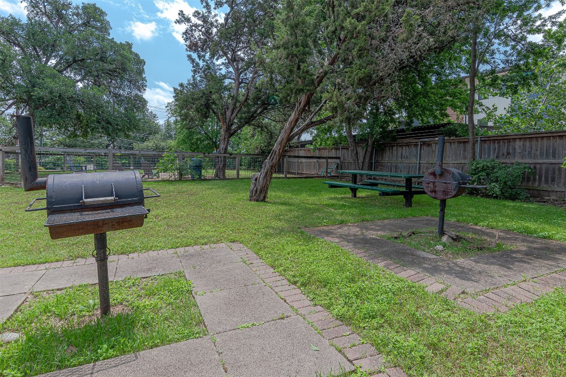 Austin Condo: 3604 Clawson Road