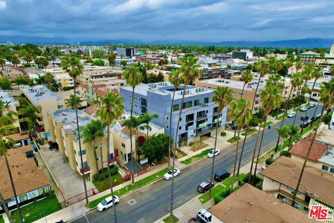 Van Nuys Condo: 14629 Erwin Street