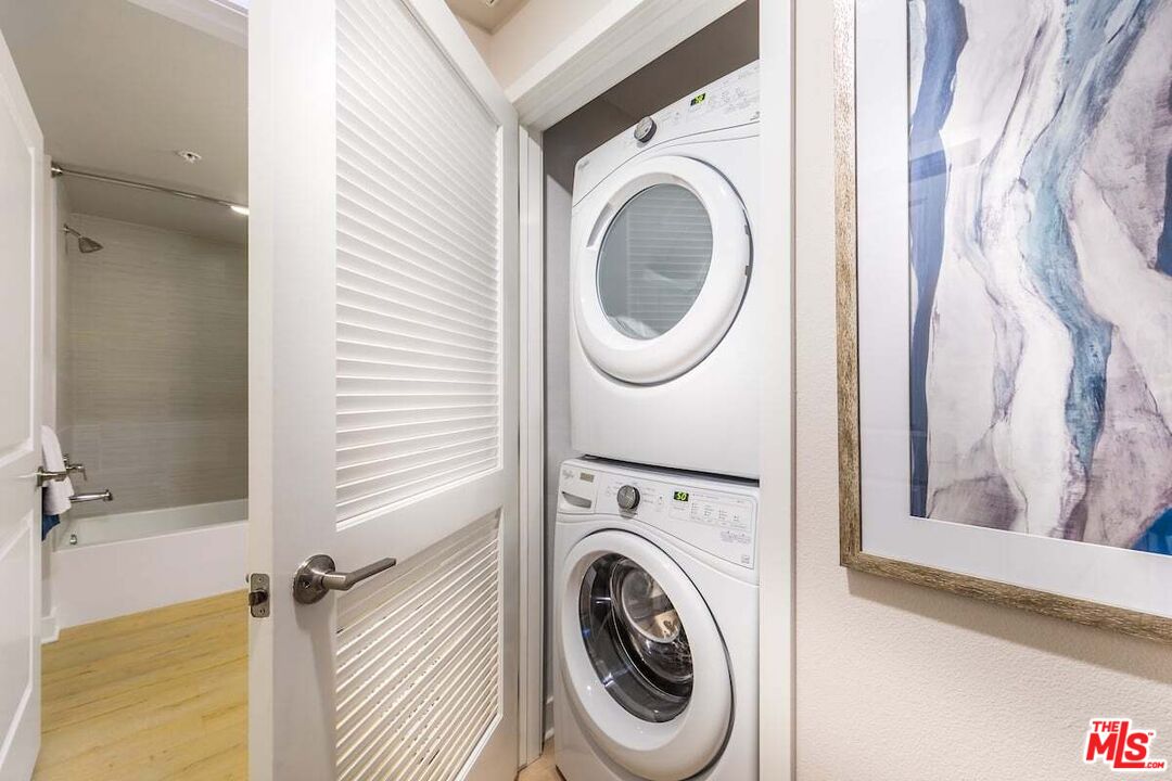 Huntington Beach Condo: 7290 Edinger Avenue