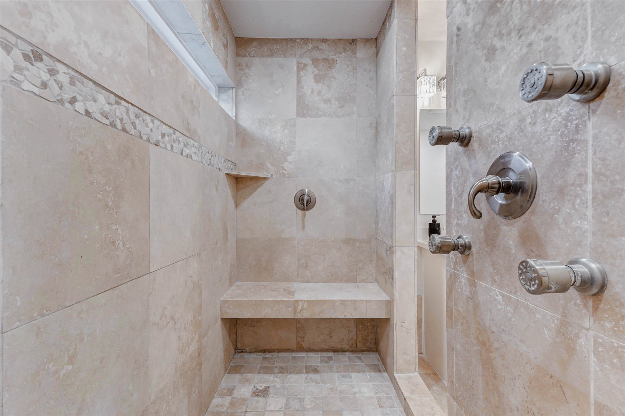 Houston Condo: 15706 Dunmoor Drive