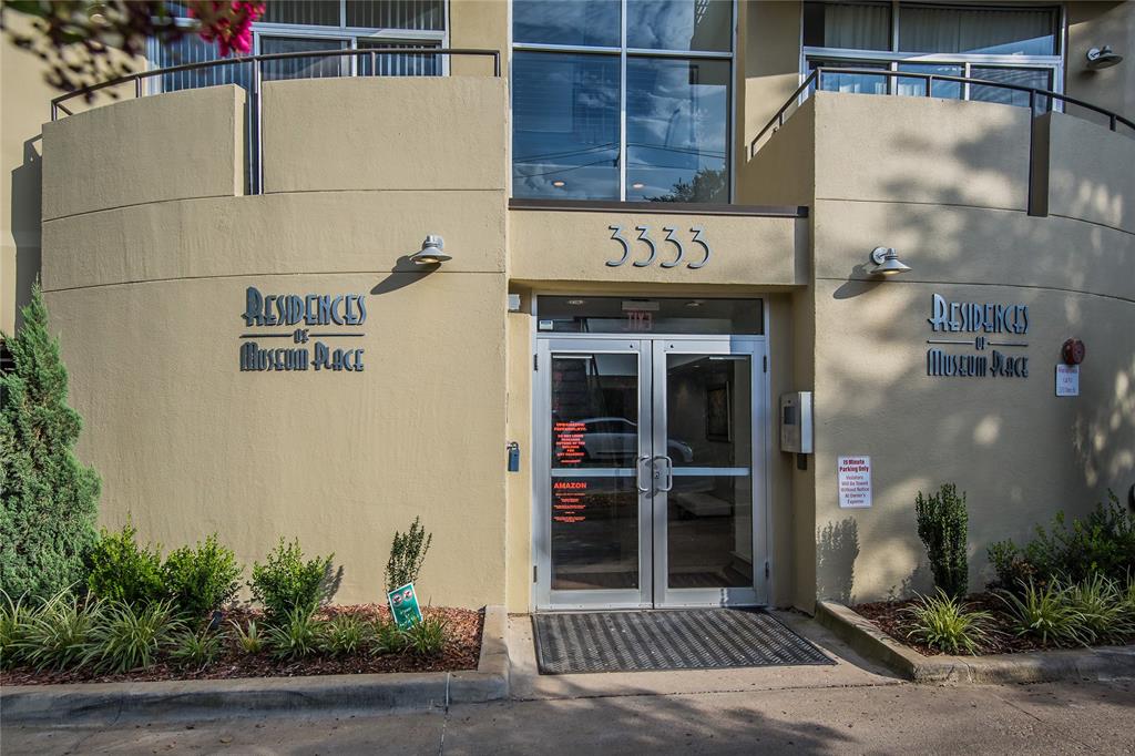 Fort Worth Condo: 3333 Darcy Street