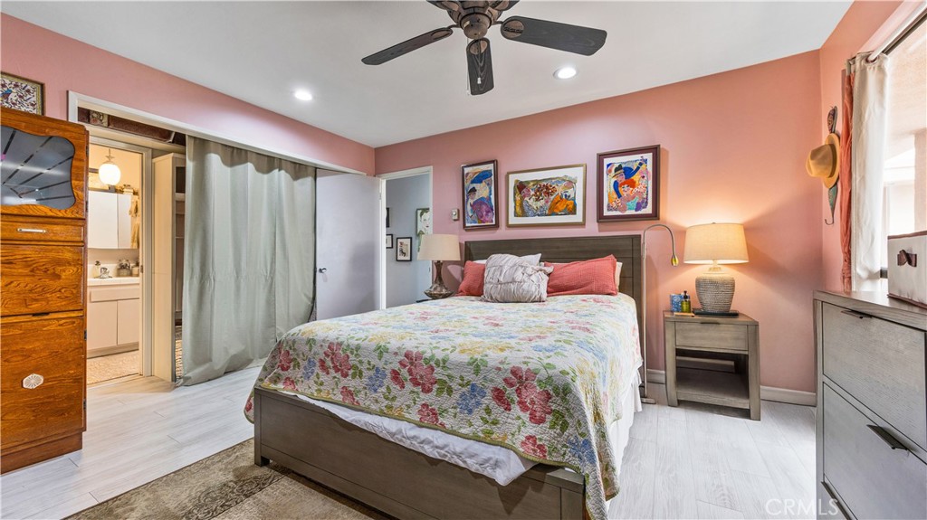 Redondo Beach Condo: 721 Esplanade