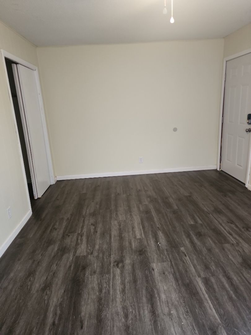 Morristown Condo: 1617 Jefferson St