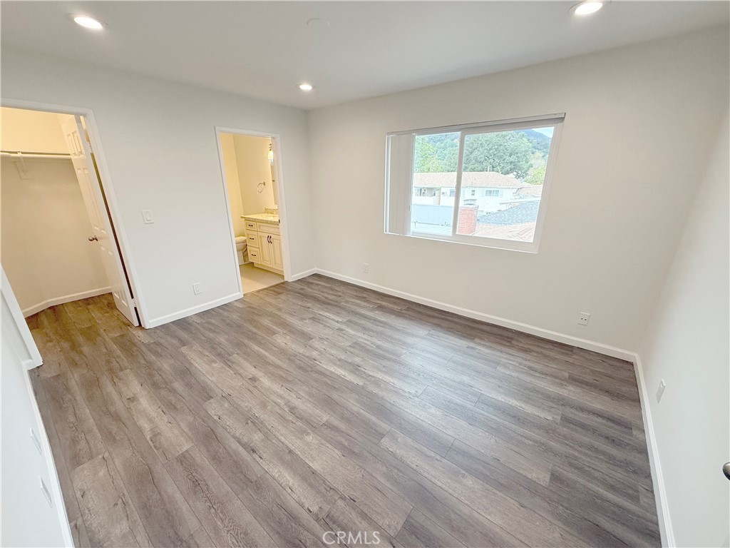 Glendale Condo: 3016 Honolulu Avenue